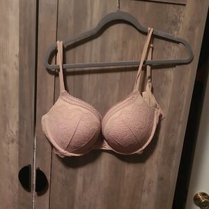 Victoria's Secret Lace Bra - Soft Pink